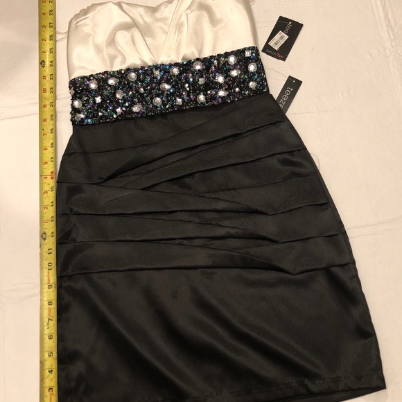 NWT Black white gem dress - Picture 2 of 4
